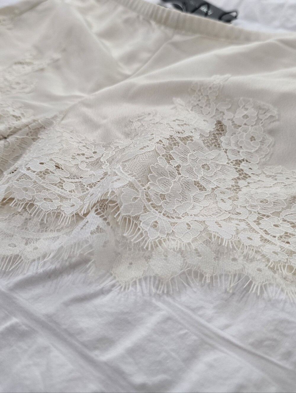 NWT Silky Lace Trimmed Shorts - Picture 2 of 4